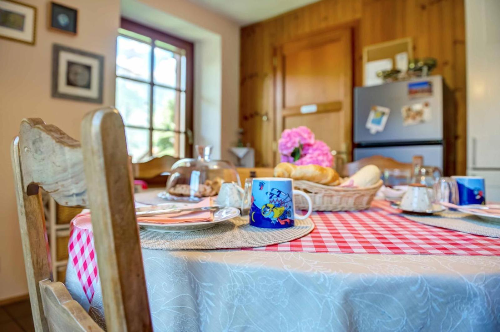 Issogne Il Pellegrino B&B 외부 사진