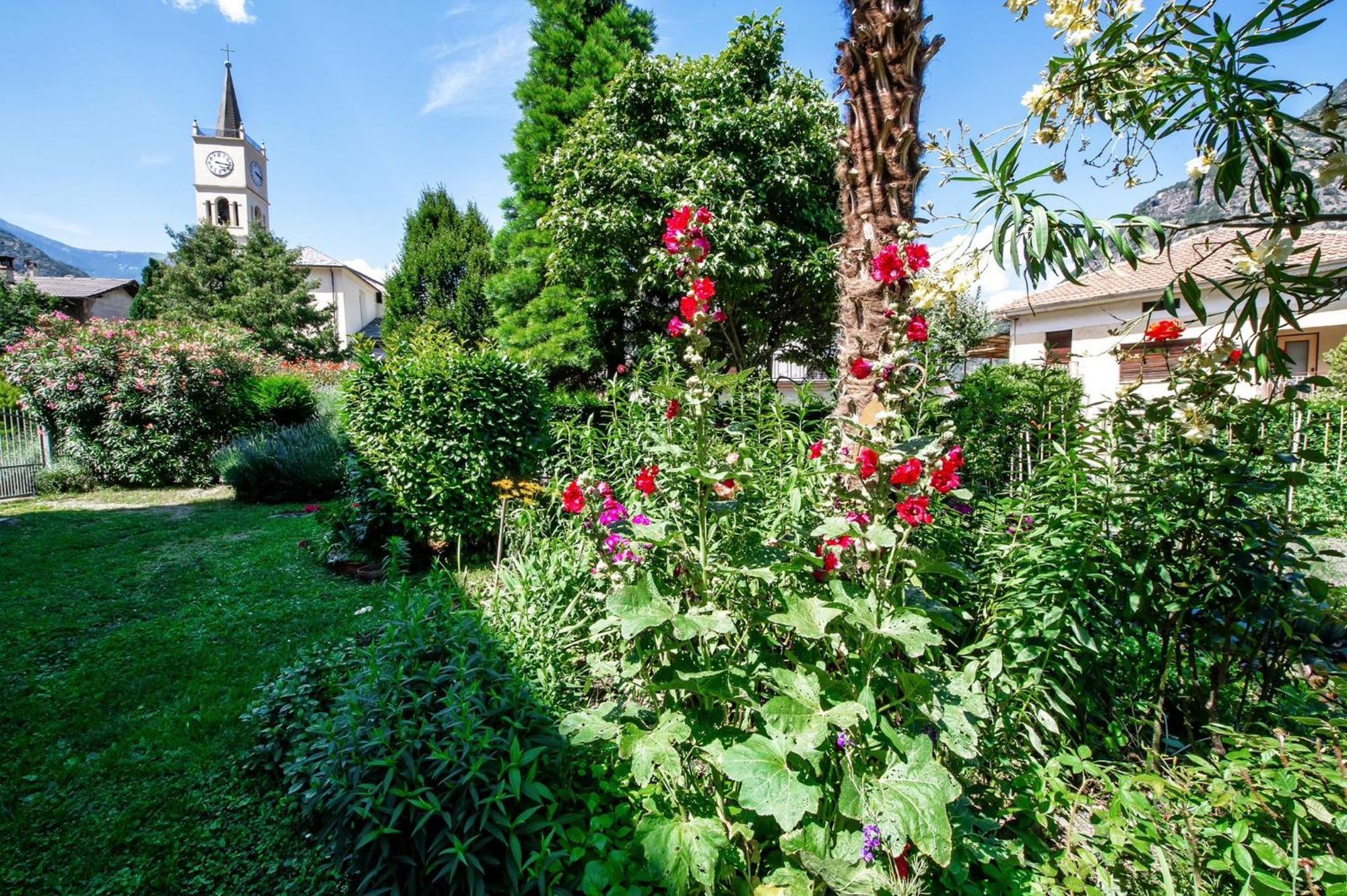 Issogne Il Pellegrino B&B 외부 사진