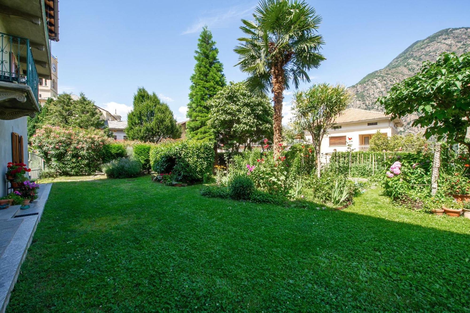 Issogne Il Pellegrino B&B 외부 사진